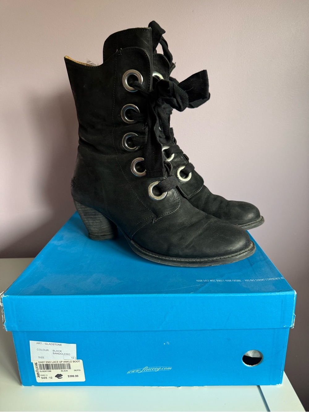 John Fluevog Gladstone in Black